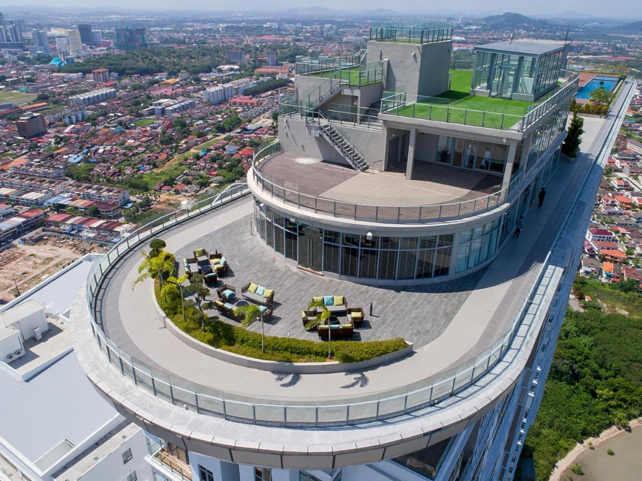 Hatten Place Melaka Εξωτερικό φωτογραφία The Sky Garden